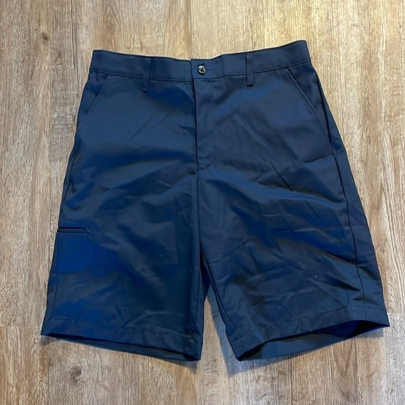 RED KAP WORK UTILITY SHORTS  (36) - Picture 1 of 6